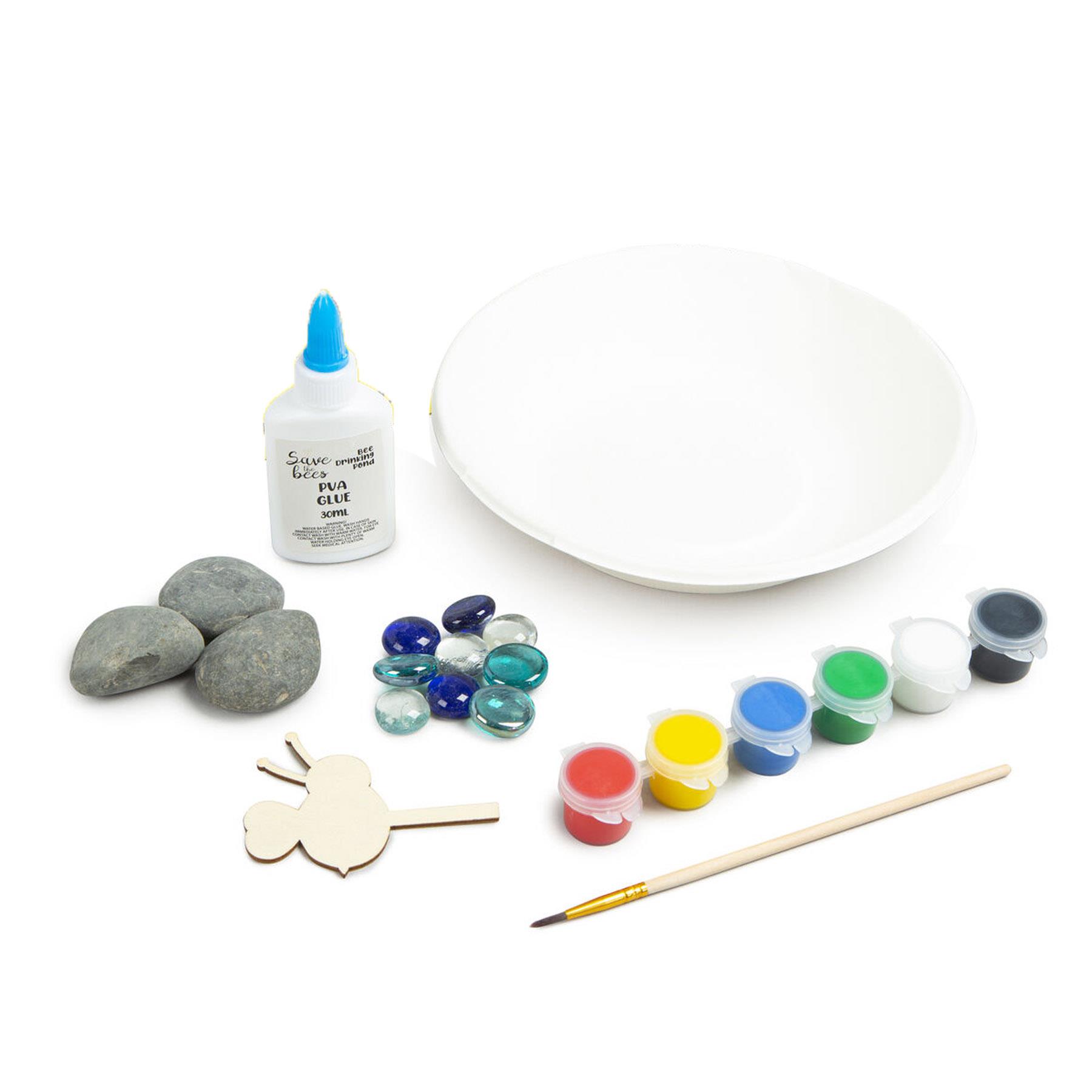 Save The Bees Creative Kit Age 6yrs+ - Bee Drinking Pond