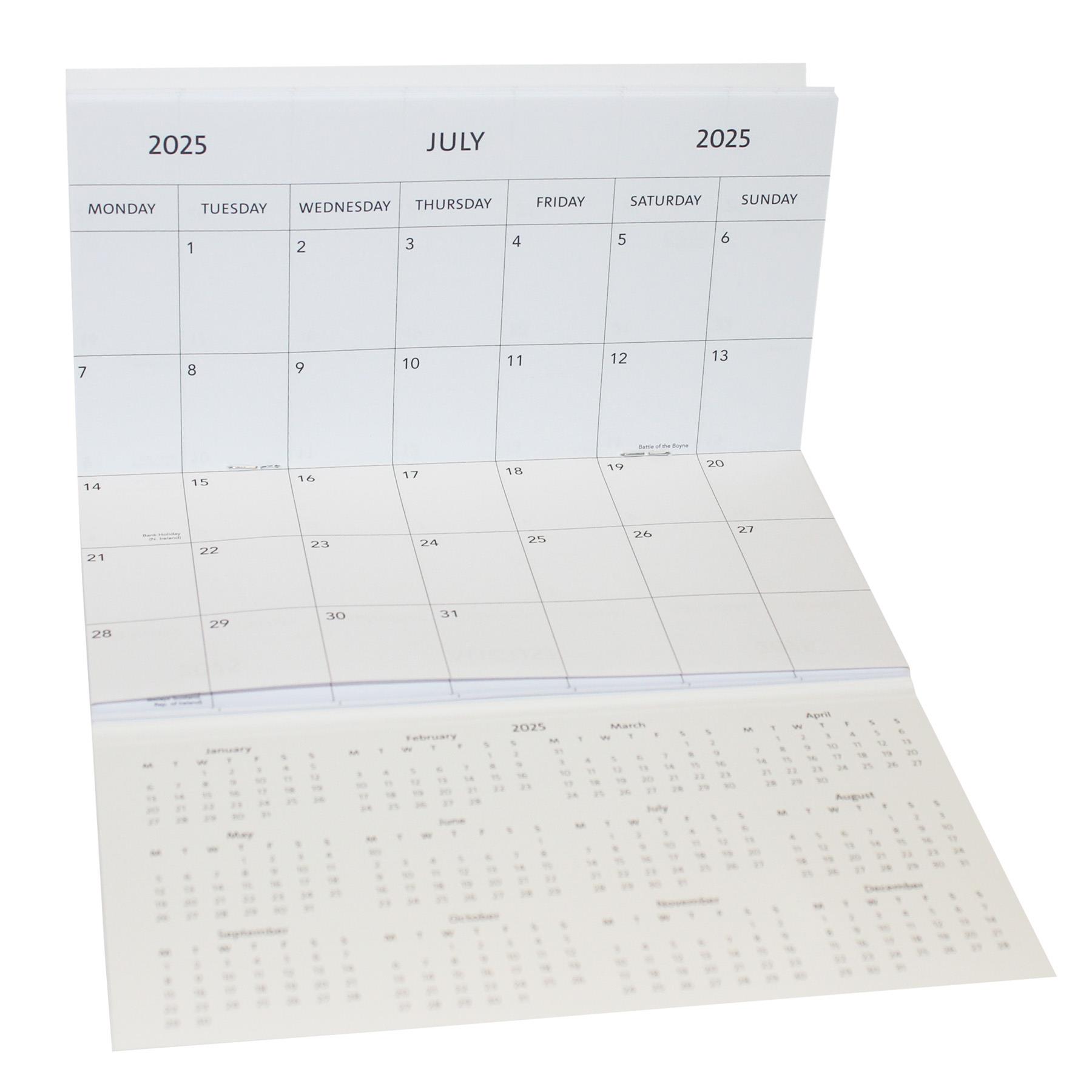 2025 Slimline Year Planner Month To View Diary - Wind in the Willows