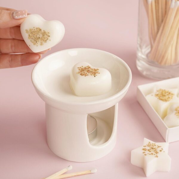 image490594485.jpg Soy Wax Melts Vanilla / Tonka Scent 10 Pack Star and Heart Shape with Glitter - Happy Birthday